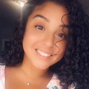 Meet your Posher, Lisset